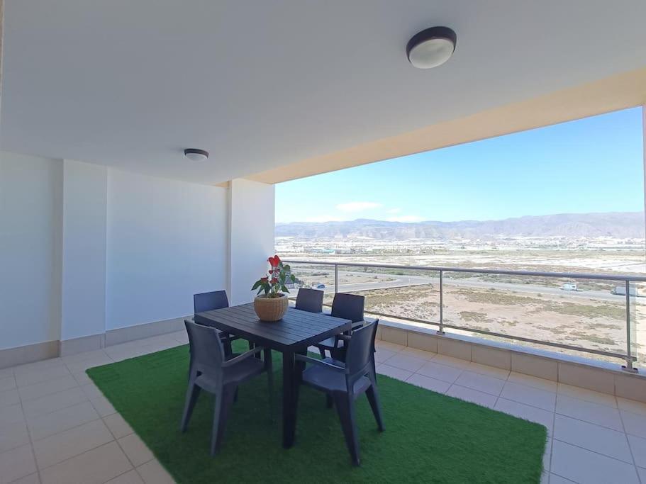 Mar Y Sal 12 Suites, Gran Terraza Con Vistas Al Mar, 2 Hab, Garaje Y Piscina Roquetas de Mar Exteriér fotografie
